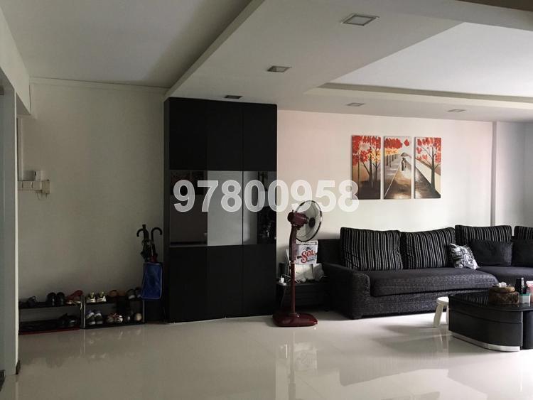 Jurong East Street 21 thumbnail photo